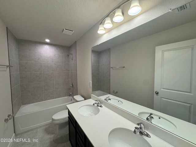 1530 TAN TARA Trail, Jacksonville, FL 32221