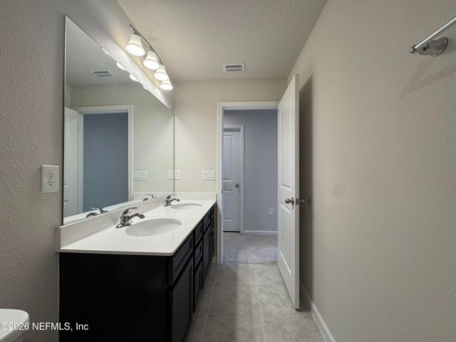 1530 TAN TARA Trail, Jacksonville, FL 32221