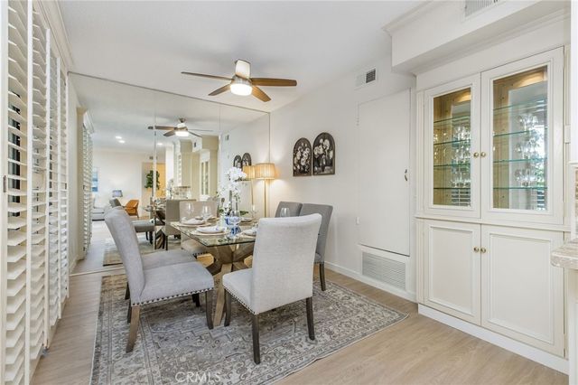 5216 Yarmouth Avenue 105, Encino, CA 91316