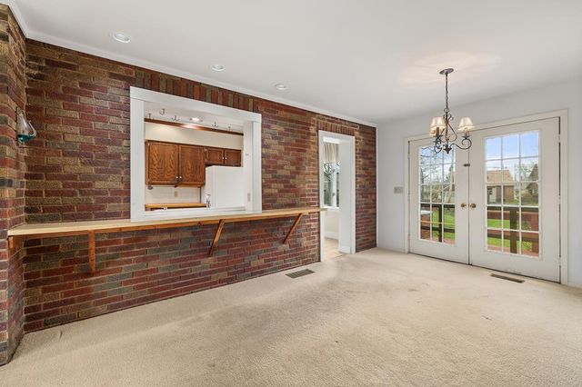 469 Crescent Rd, Mansfield, OH 44907