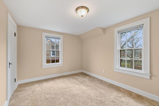 469 Crescent Rd, Mansfield, OH 44907