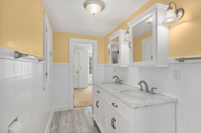 469 Crescent Rd, Mansfield, OH 44907