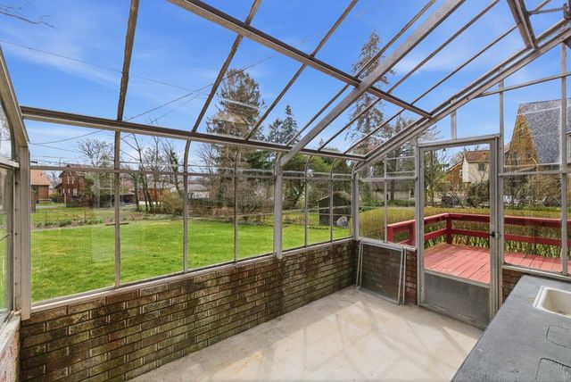 469 Crescent Rd, Mansfield, OH 44907