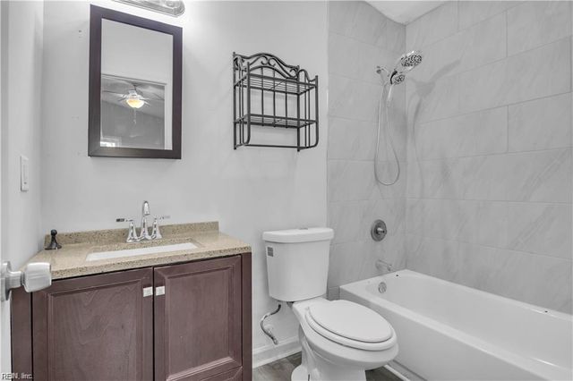 11 Alpine ST, Newport News, VA 23606