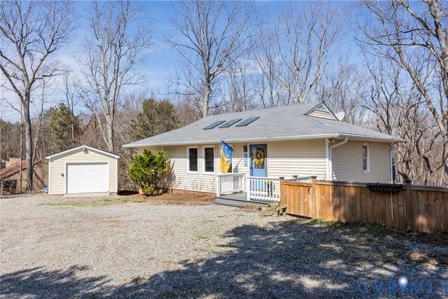 2134 Scarlet Mill Ln, Powhatan, VA 23139