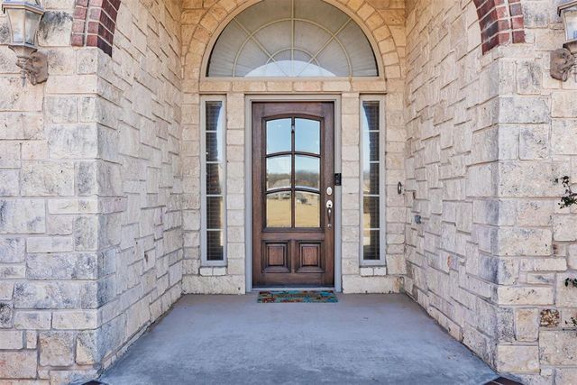 8108 Redhawk Lane, Edmond, OK 73034