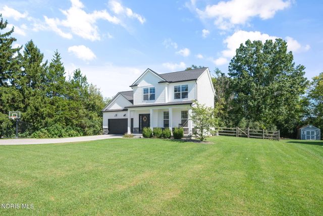 4925 Black Road, Monclova, OH 43542