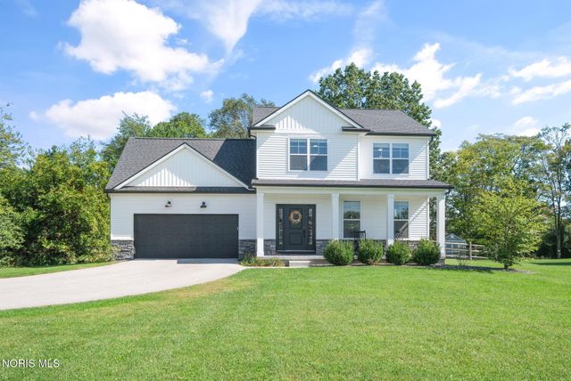 4925 Black Road, Monclova, OH 43542