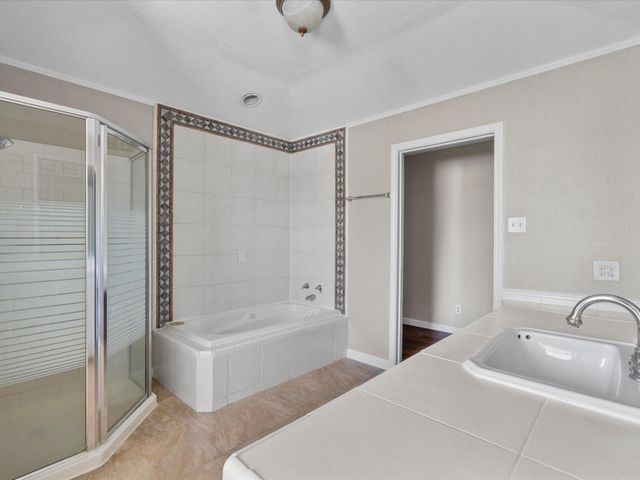 917 21st Street Street, San Leon, TX 77539