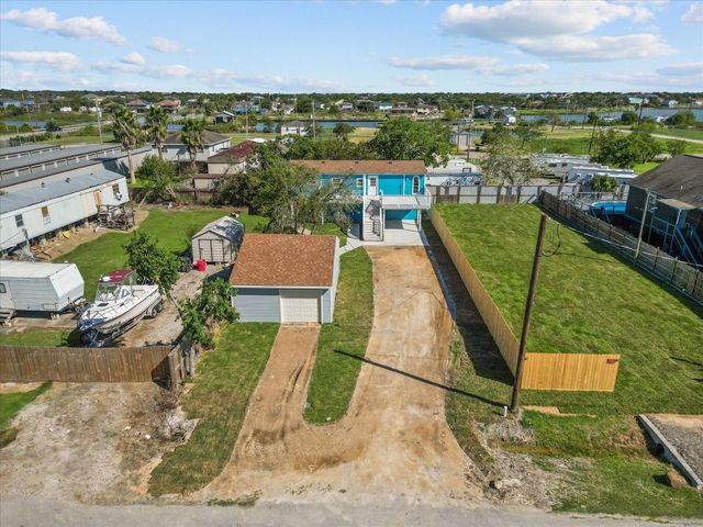 917 21st Street Street, San Leon, TX 77539