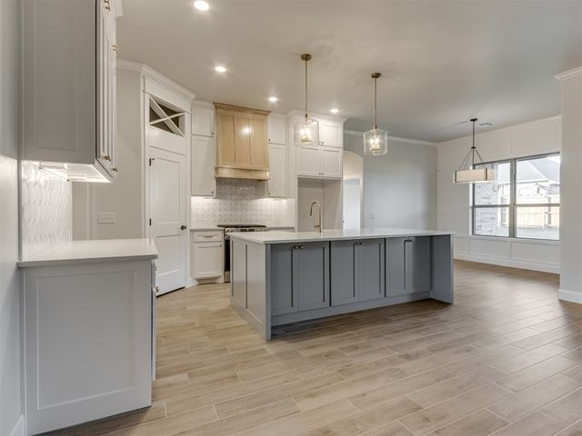 10504 SW 50th Street, Mustang, OK 73064