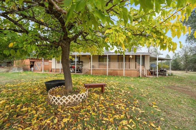 16578 Blue Horse Road, Anderson, CA 96007