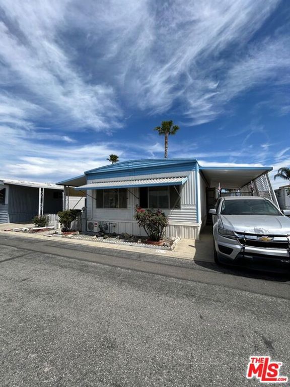 Image 2 of property listing at 1895 W Devonshire Avenue 144, Hemet, CA 92545