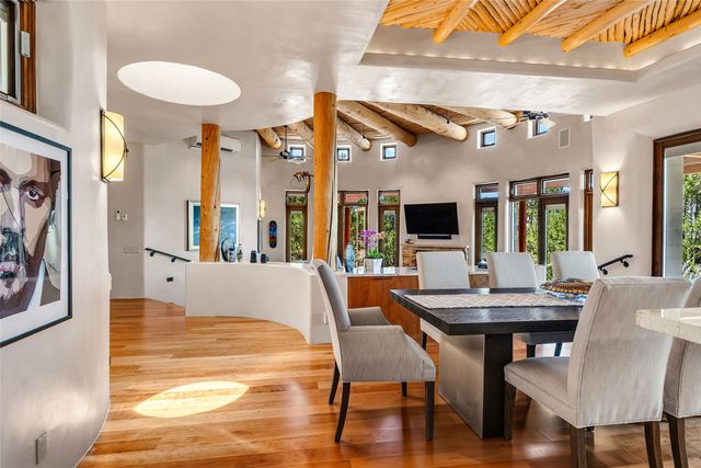 720 Panorama, Santa Fe, NM 87501