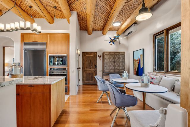 720 Panorama, Santa Fe, NM 87501