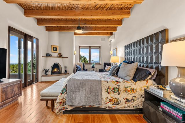 720 Panorama, Santa Fe, NM 87501