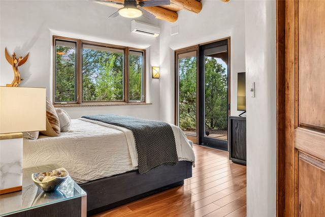 720 Panorama, Santa Fe, NM 87501