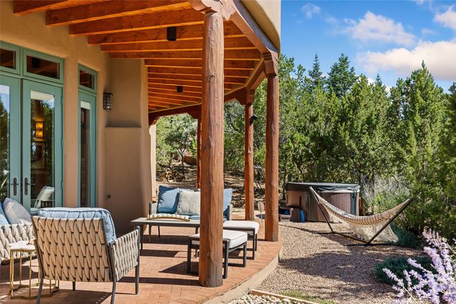 720 Panorama, Santa Fe, NM 87501