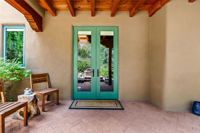 720 Panorama, Santa Fe, NM 87501