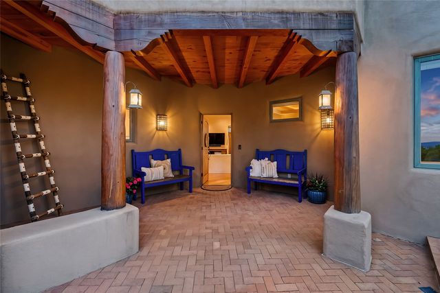 720 Panorama, Santa Fe, NM 87501