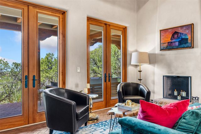 720 Panorama, Santa Fe, NM 87501