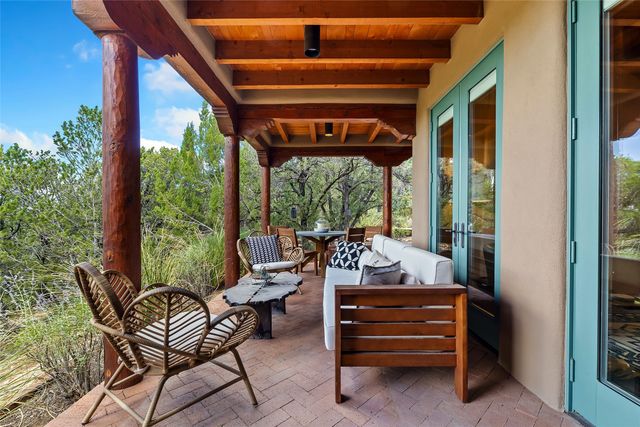 720 Panorama, Santa Fe, NM 87501