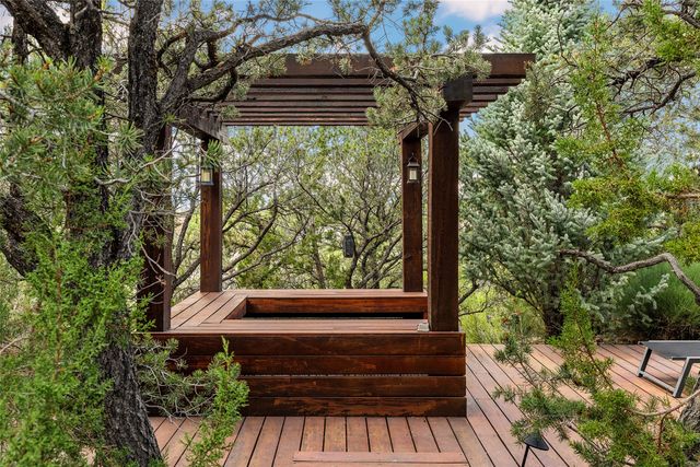 720 Panorama, Santa Fe, NM 87501