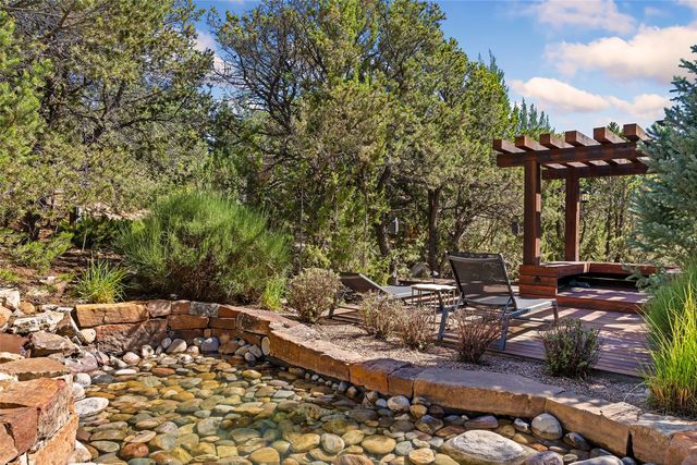 720 Panorama, Santa Fe, NM 87501