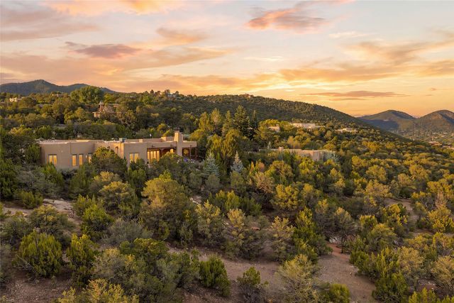 720 Panorama, Santa Fe, NM 87501