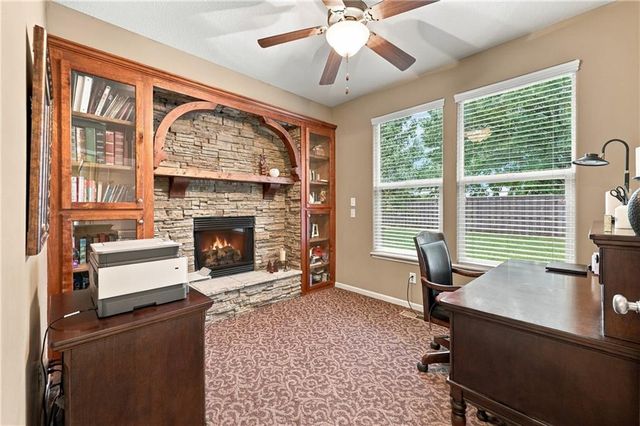 19746 W 120th Terrace, Olathe, KS 66061