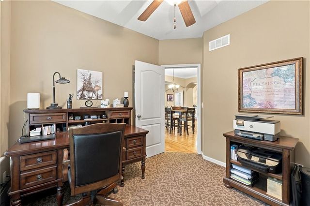 19746 W 120th Terrace, Olathe, KS 66061