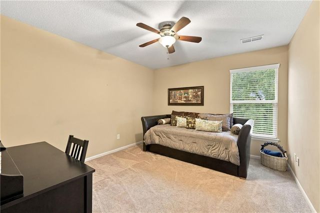 19746 W 120th Terrace, Olathe, KS 66061