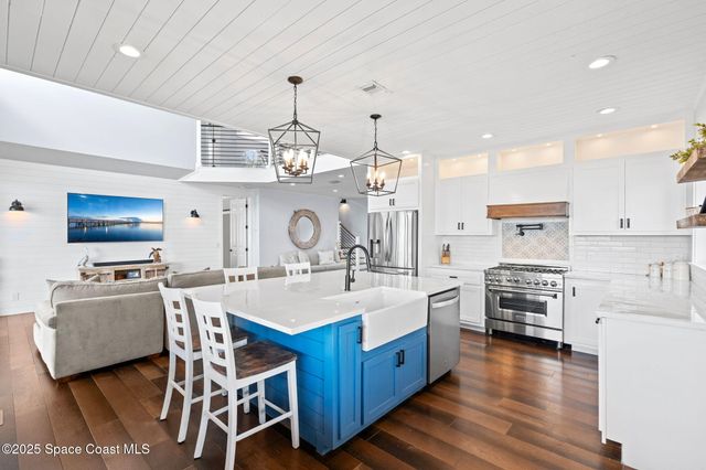 830 S Banana River Drive, Merritt Island, FL 32952