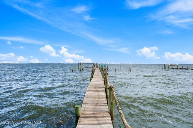 830 S Banana River Drive, Merritt Island, FL 32952