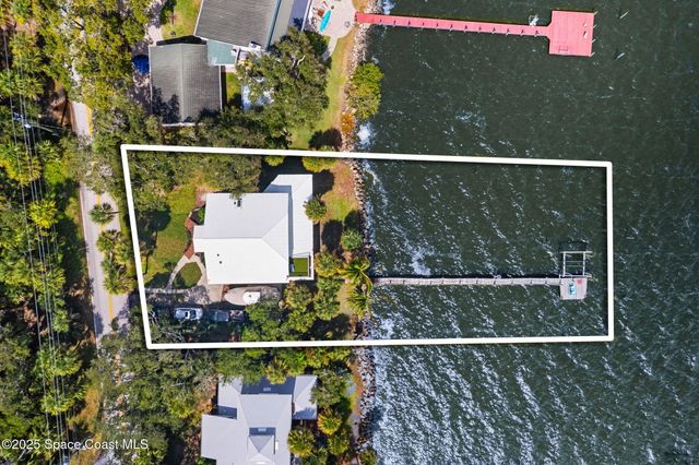 830 S Banana River Drive, Merritt Island, FL 32952