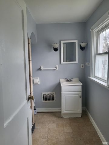 1415 Baxter Street, Fort Wayne, IN 46806