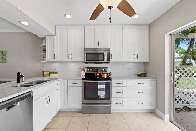324 WEXFORD TERRACE 171, Venice, FL 34293