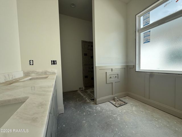 115 Greenhouse Road, Youngsville, LA 70592