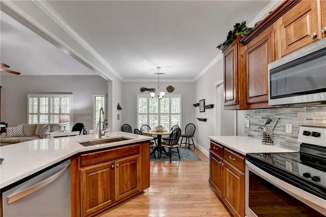 3502 Phoenix Cove Drive, Gainesville, GA 30506