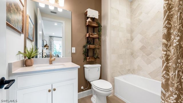 15345 Giardino DR 12-101, Naples, FL 34114