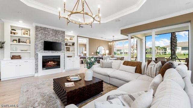 15345 Giardino DR 12-101, Naples, FL 34114