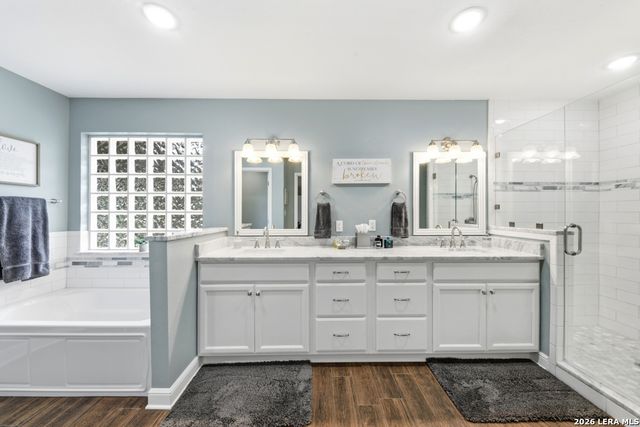 384 Hunters Creek, New Braunfels, TX 78132