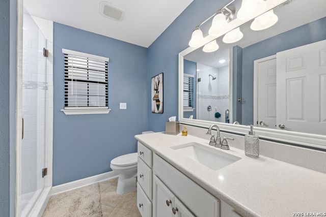 384 Hunters Creek, New Braunfels, TX 78132