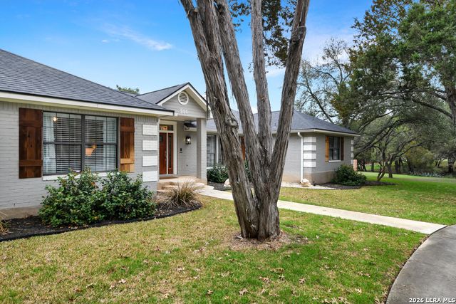 384 Hunters Creek, New Braunfels, TX 78132