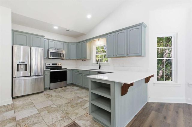 622 Spring Crest Road, Cleveland, GA 30528