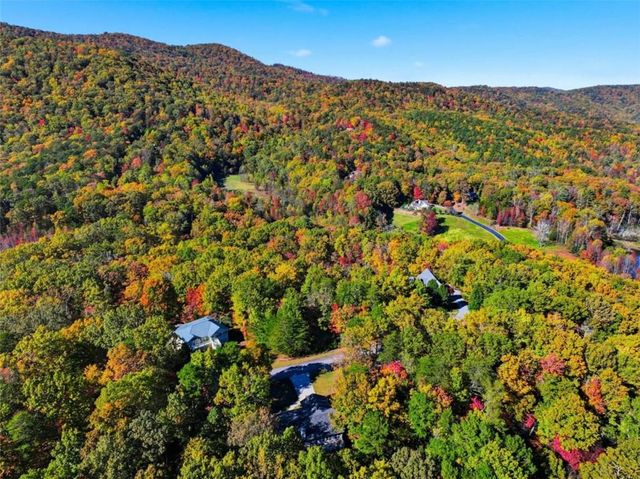 622 Spring Crest Road, Cleveland, GA 30528