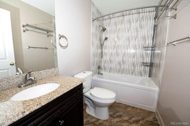 5535 S Quemoy Circle, Aurora, CO 80015