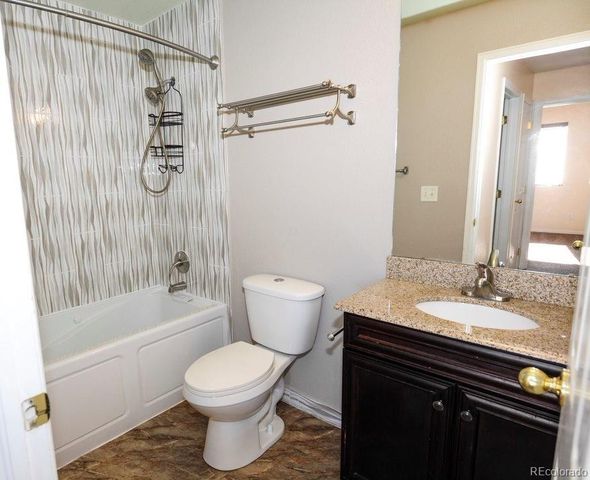 5535 S Quemoy Circle, Aurora, CO 80015