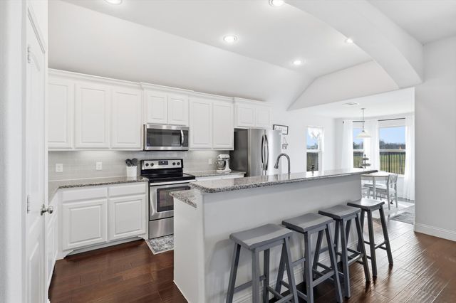 605 Meadowedge Lane, Denton, TX 76207