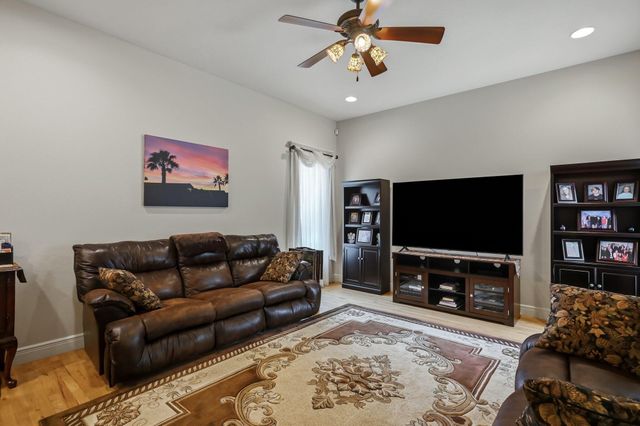 1272 Hayden Court E, Springfield, MO 65804